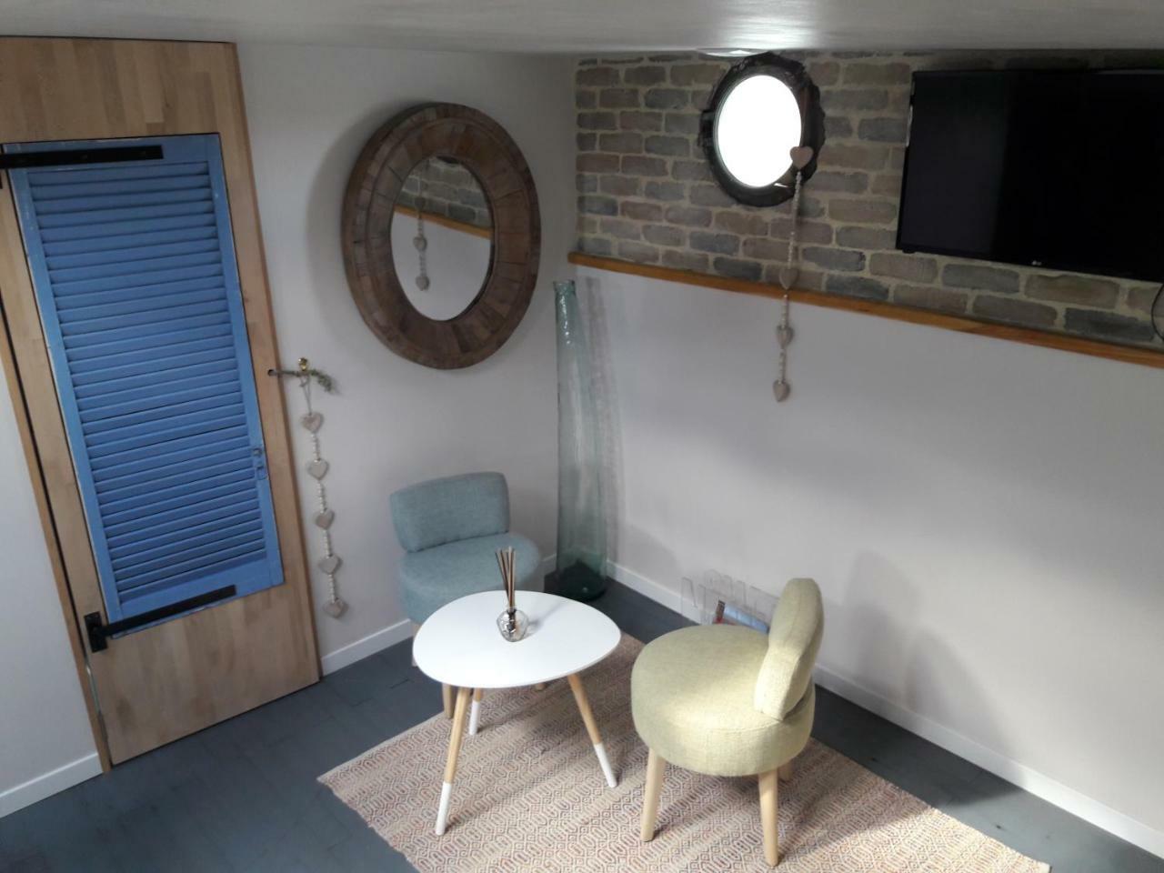 Peniche La Belle Aimee Hotel Aigues-Mortes Ngoại thất bức ảnh
